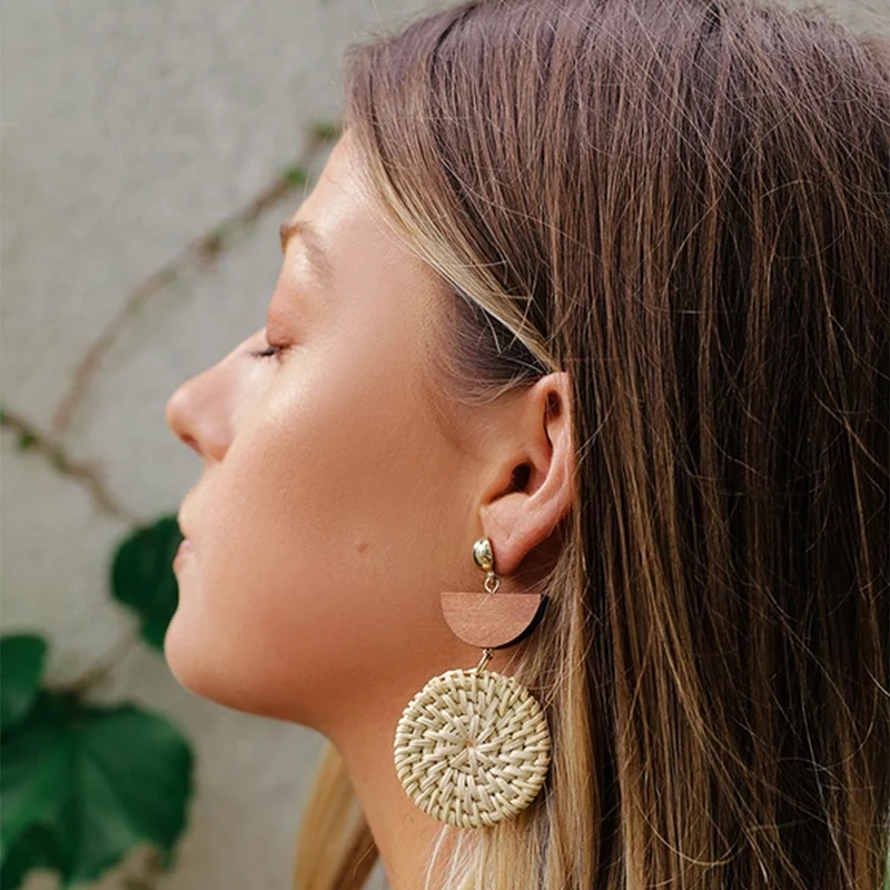 

Fashon Handmade Wooden Straw Weave Rattan Earring Summer Bohemia Bamboo Braid Pendent Drop Earring For Women Jewelry Brincos