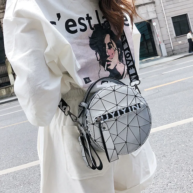 “ Forma de Barril de Espessura Matagal Couro pu Crossbody Desenho