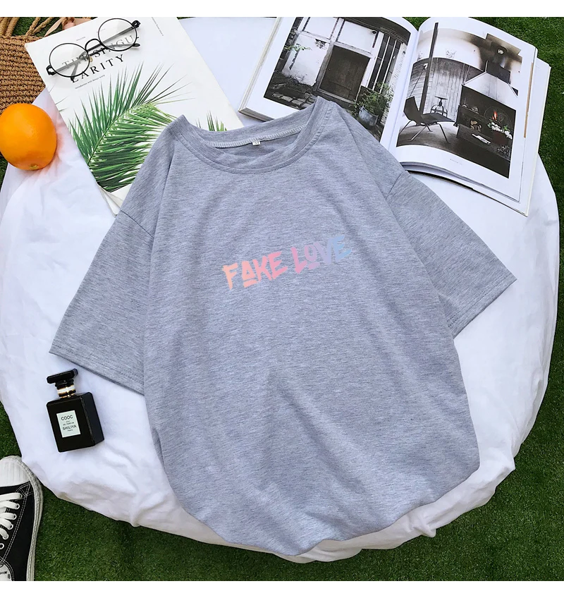 FAKE LOVE Album T Shirts Women Summer Korean Kpop Letter Print Tshirt Harajuku Casual Kawaii Tops Streetwear Camisas Mujer Shirt (9)