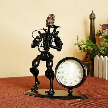 

Vintage Iron Man Metal Clock Cube Musical Instruments Robot Decoration Craft Electric alarm Clock Table Stand Mechanism Clocks
