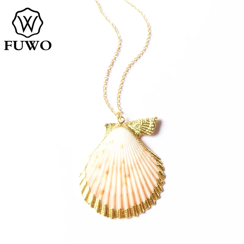 

FUWO Natural Scallop Seashell Necklace with Gold Trimmed Women Beach Holiday Shell Pendant Jewelry NC504