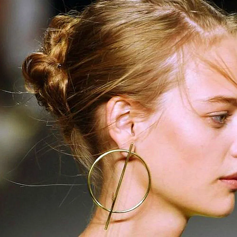 

New Fashion Stud Earrings Exaggerated Personality Geometry Earring Circle Shape Women's Earrings Sell Wholesale