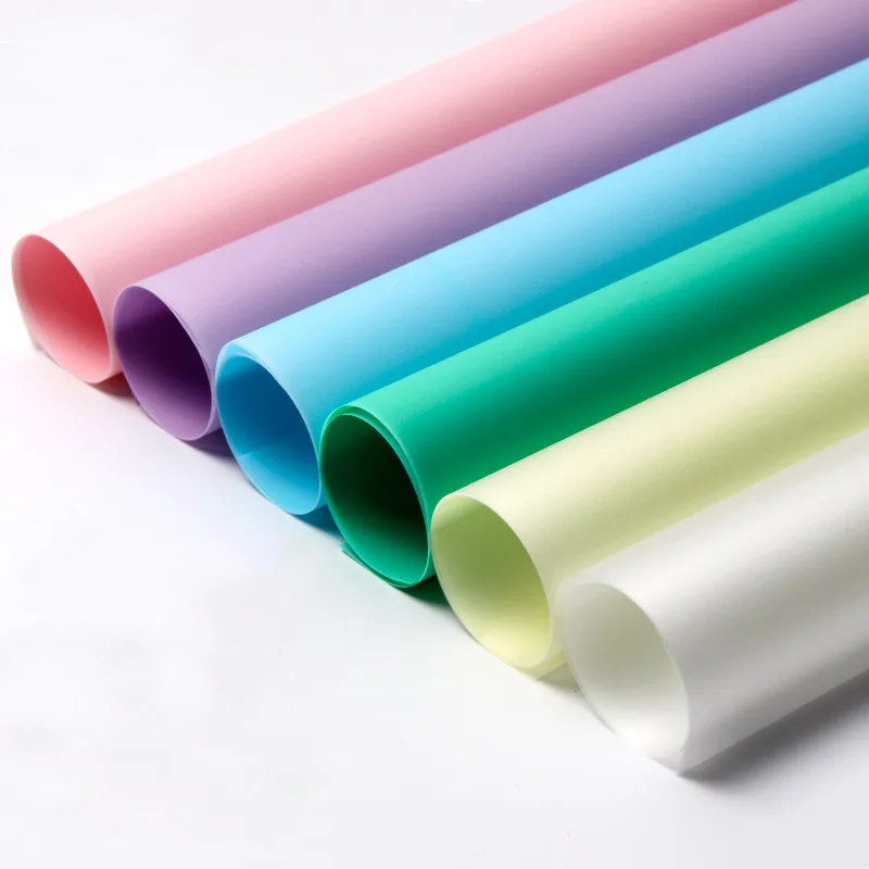 

2018 New 20pcs Craft Paper Gift Wrapping Paper Flower Packaging Paper Packaging Material Party Supplies Florist Bouquet Wrap