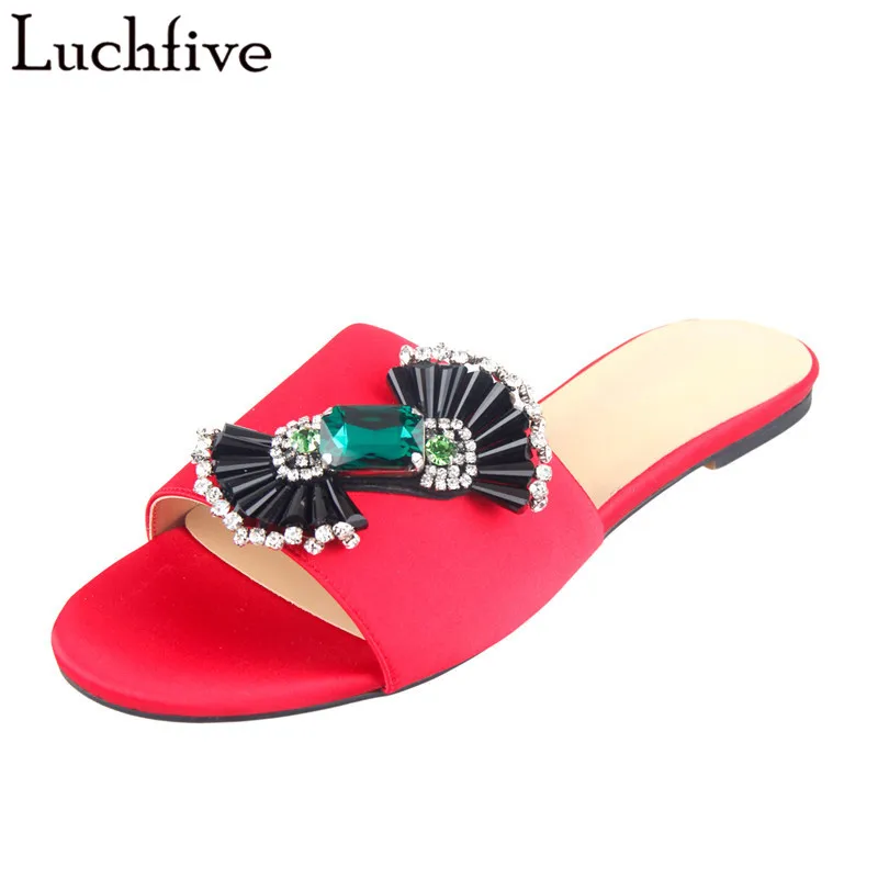 

Luxury Crystal Bowtie Slippers Women Sexy Open Toe Runaway Flats Red Multi Colors Rhinestone Slides Summer Shoes Woman