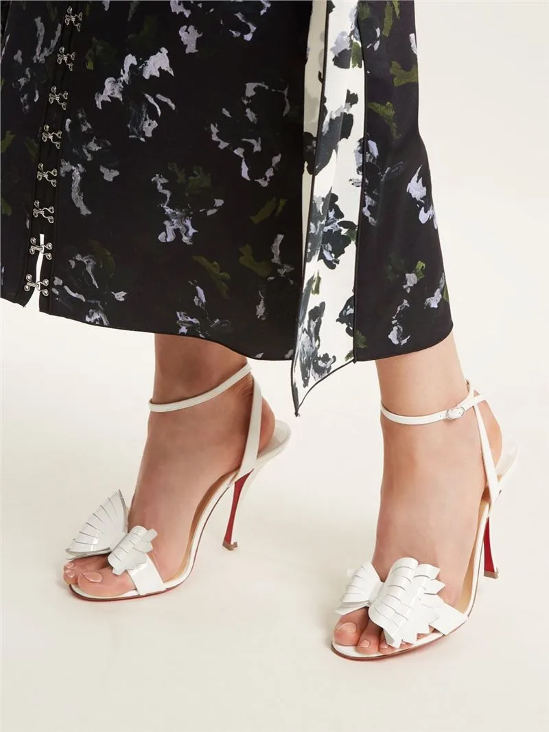 Модные летние ботинки с бахромой с украшением в виде банта сандалии Для женщин тонкий каблук открытые пальцы, лодыжки Strappy Высокий каблук Сандалии De Mujer; большие размеры