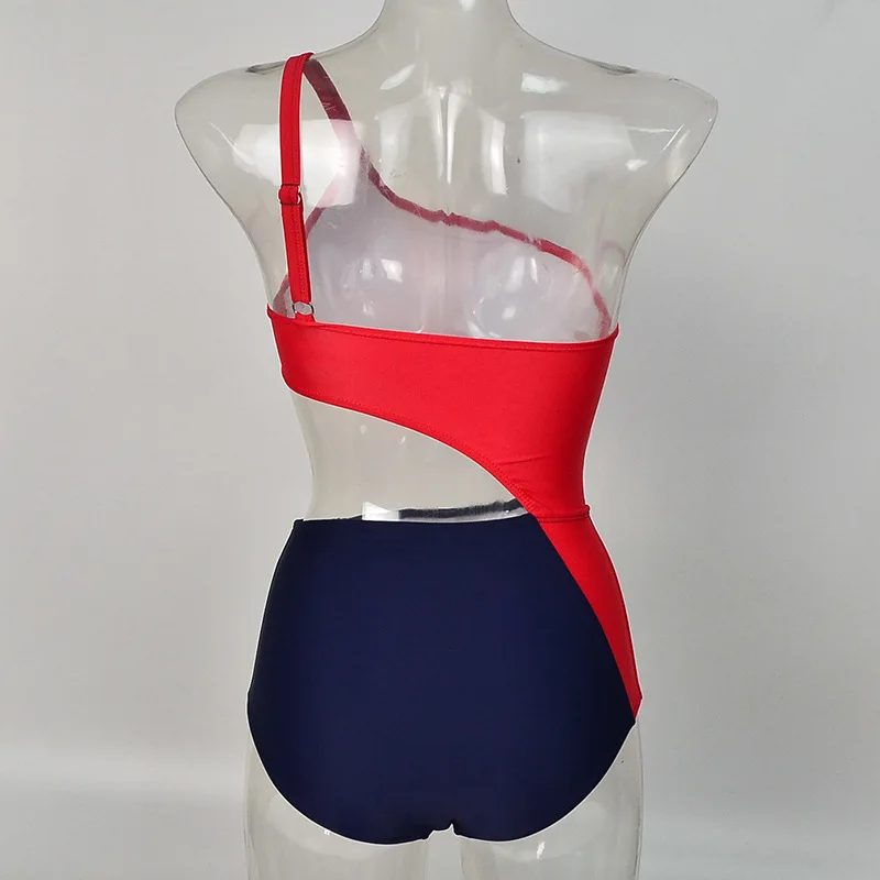 8713009846_890448246