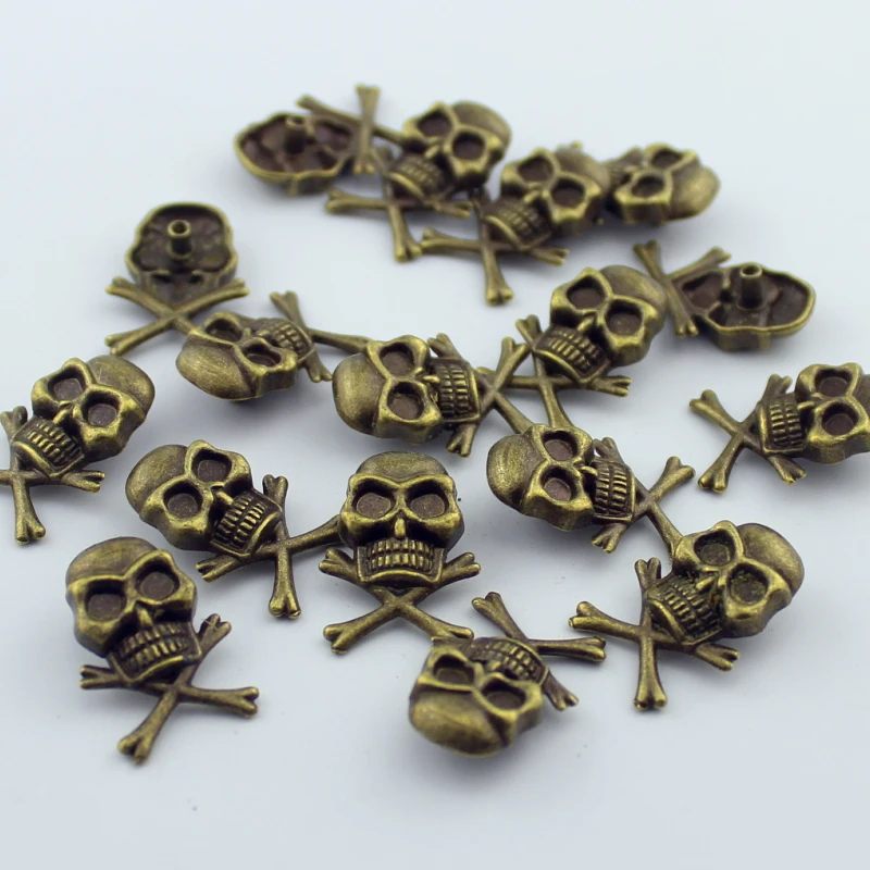 

10sets/lot 1.5*2.5cm Brass Spikes Skull Rivet Cool Skeleton Fashion Studs Cellphone Deco. Accessory Garment Rivets for leather