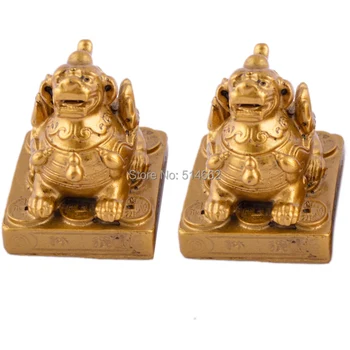 

A Pair of Small Feng Shui Protective Pair Pi Yao For Wealth Luck pi xiu decoration J1027