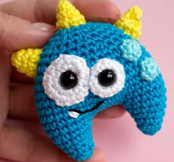 

crochet toys amigurumi catooner charact model number w4115