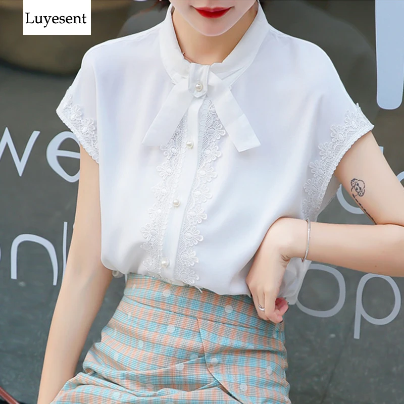 

Women Solid White Chiffon Blouse Femme Lace Patchwork Loose Lace-up Short Sleeve Summer Blusas 2019 Basic Korean Style Top S-2XL