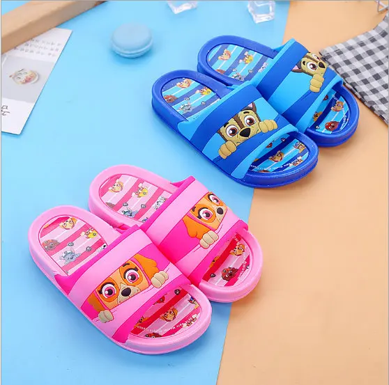 

2019 baby girls boys children pvc rubber cartoon captain america Iron spiderman kids home sandal shower shoes
