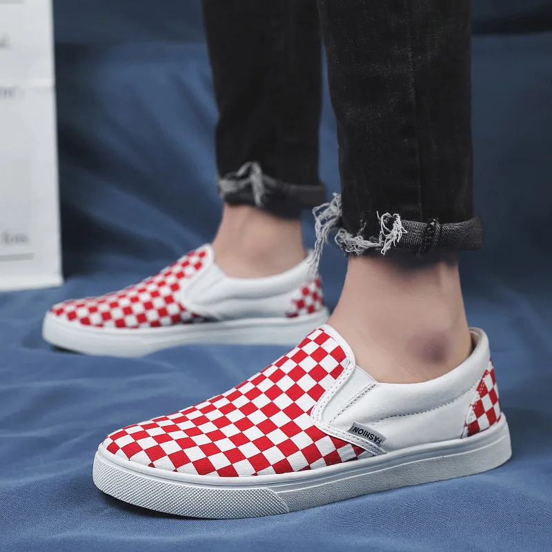 

Men Skateboarding Shoes Slip On Squared Designer Classic Skateboard Sneakers Outdoor Jogging Walking Trainers zapatos de hombre