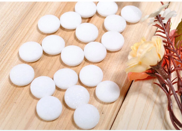 Camphor Ball Wardrobe Mould-proof and Insect-proof Pills Aromatic Deodorization 20 pieces