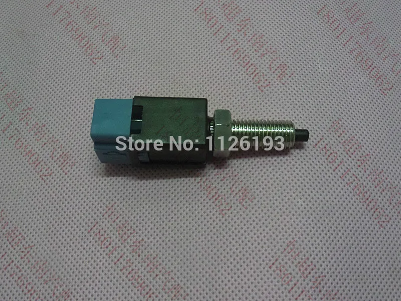 Brake light switch For lancer v3 brake switch For MITSUBISHIin Car