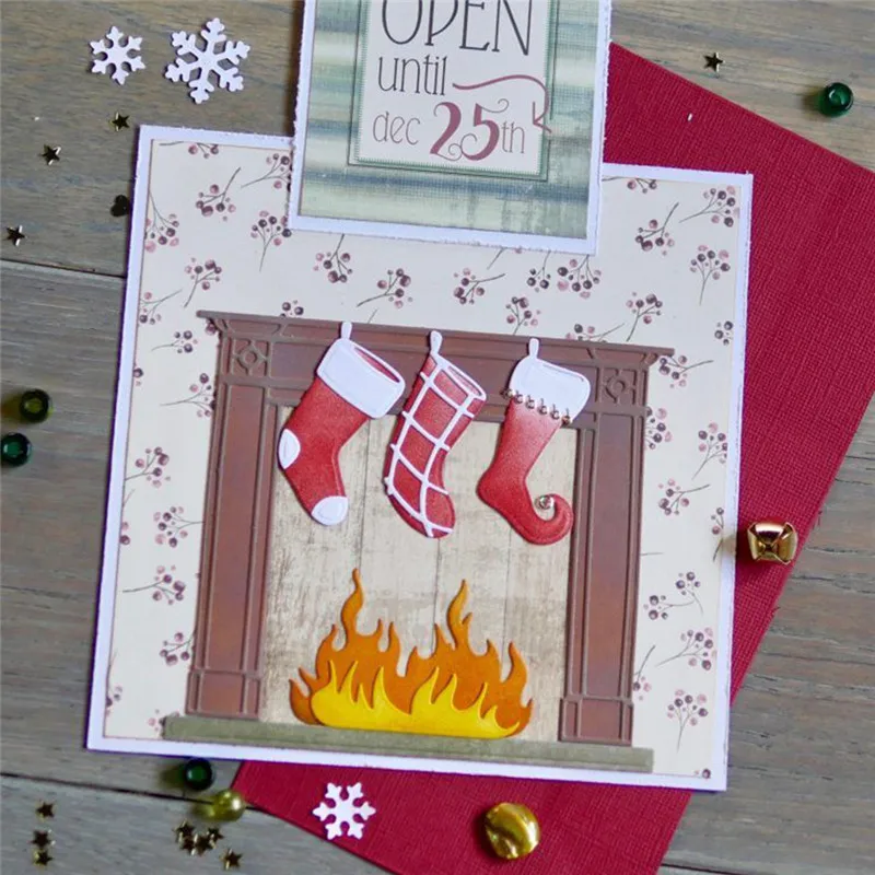 

DiyArts Hang the Christmas Stockings Metal Cutting Dies New 2018 Scrapbooking Card Making Album Embossing Crafts Die cut Stencil
