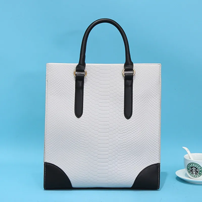 

2019 Summer Snakeskin Handbag Versatile Simple Women Fashion Big Tote Bag Hit Color Large Capacity Handbag High Quality Tote Bag