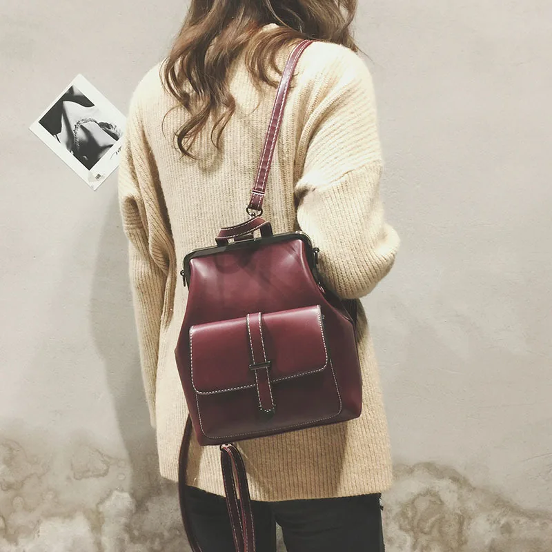 Винтажный кожаный рюкзак на застежке для женщин, женские школьные сумки для девочек-подростков, роскошные маленькие рюкзаки, ретро рюкзак - Цвет: wine red