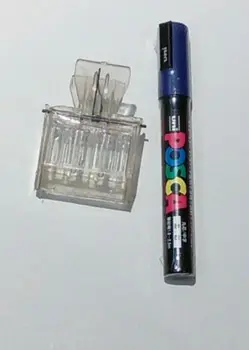 

New Plastic Queen bee Clip catch beekeeper & marking pen blue green yellow red white
