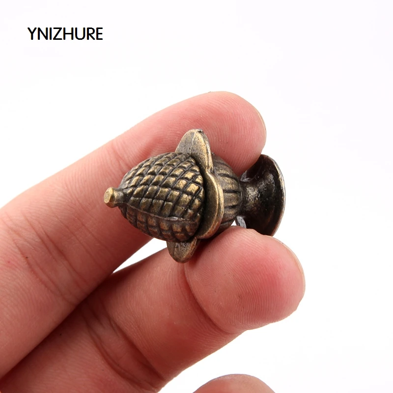 Кухонные ручки Ynizhure 10 шт. 23*30 мм декоративные бронзовые цветные из цинкового