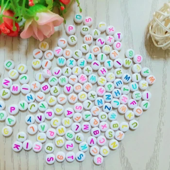 

Colorful Cute Charm Beads 1000pcs/lot 4x7mm Random Mixed Printed Colorful Letter DIY Beads for Friends Bracelet Necklace Making