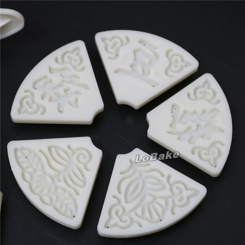 2015 new 50g Chinese  lv dou gao  oval-shape plastic mooncake