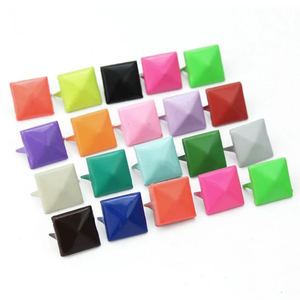 

100pcs DIY Colorful Punk Pyramid Studs Nailheads Rivets Spikes For Clothes Shoes Bags Decoration