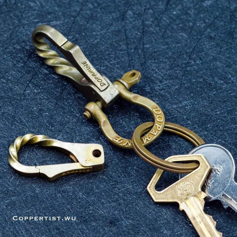 coppertist.wu Brass spiral Decorative pattern CARABINER Lobster Clasps Swivel Claw Hook Keyring Key Chain Keychain Pendant цена coppertist.wu Brass spiral Decorative pattern CARABINER Lobster Clasps Swivel Claw Hook Keyring Key Chain Keychain Pendant цены онлайн