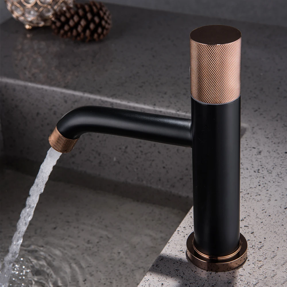 Basin Faucet Retro Black Faucet Taps Bathroom Sink Faucet Single Handle Hole Deck Vintage Wash Hot Cold Mixer Tap Crane 855762