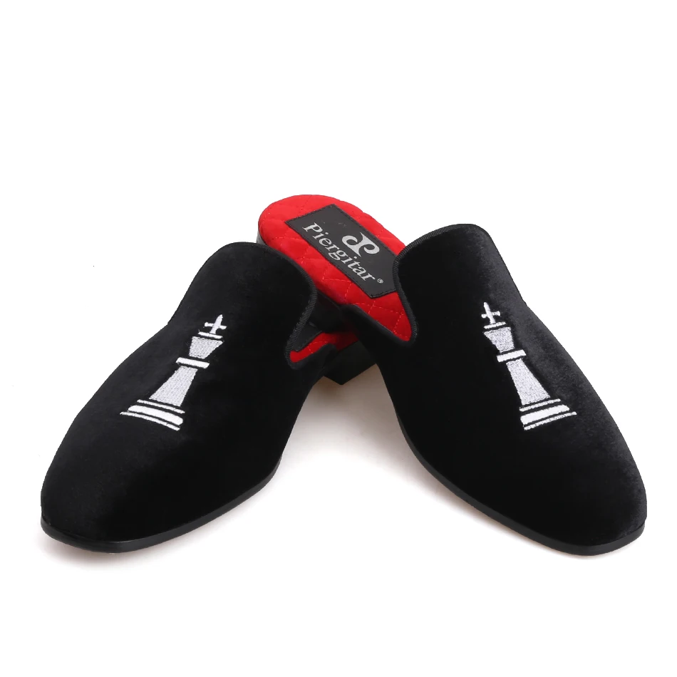 Piergitar new style Handmade men's velvet slippers Fashion party and show men dress shoes embroidery smoking slippers plus size