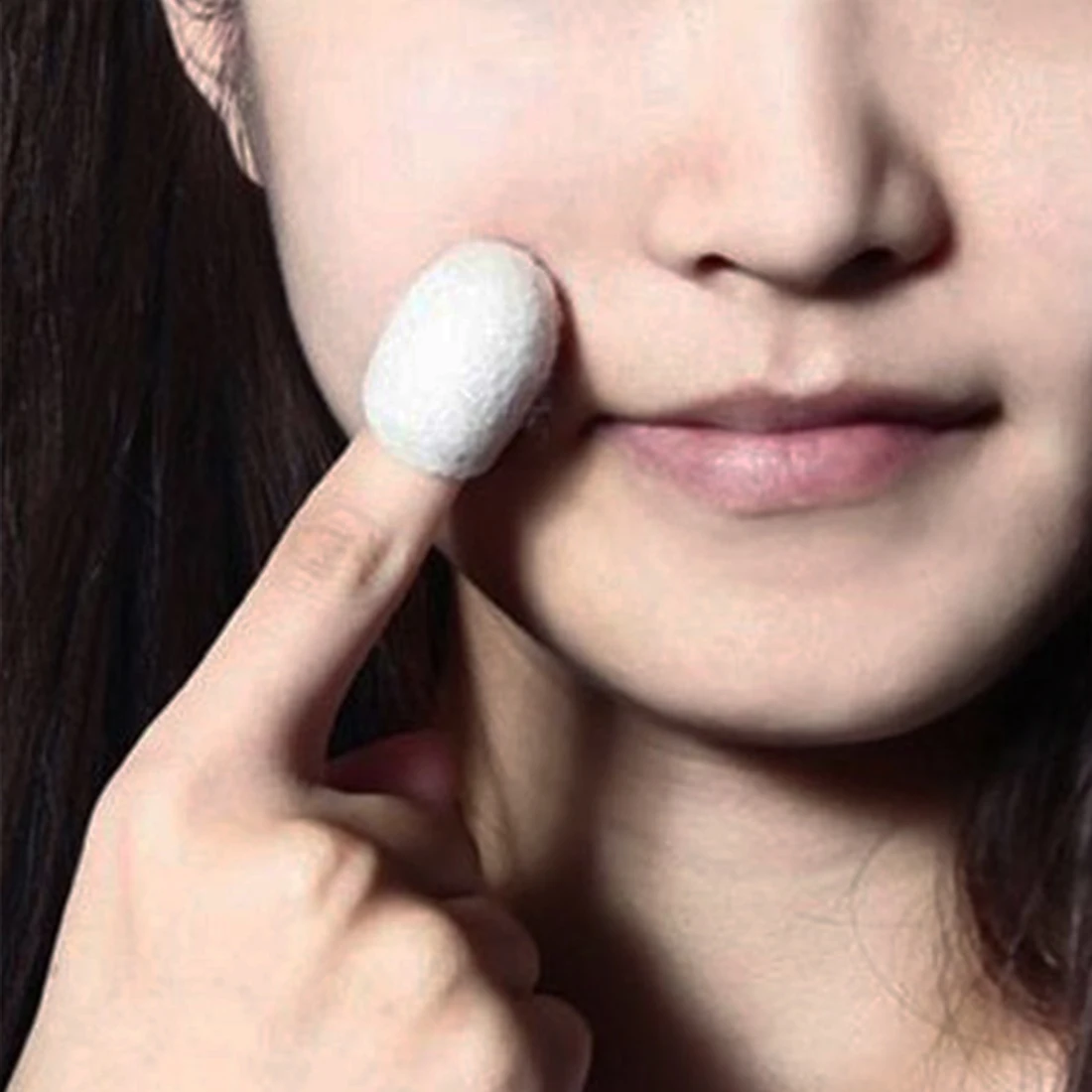 

Blackhead Acne Remover 10PCS Natural Silk Cocoons Facial Skin Care Organic Silkworm Balls Purifying Whitening Exfoliating Scrub