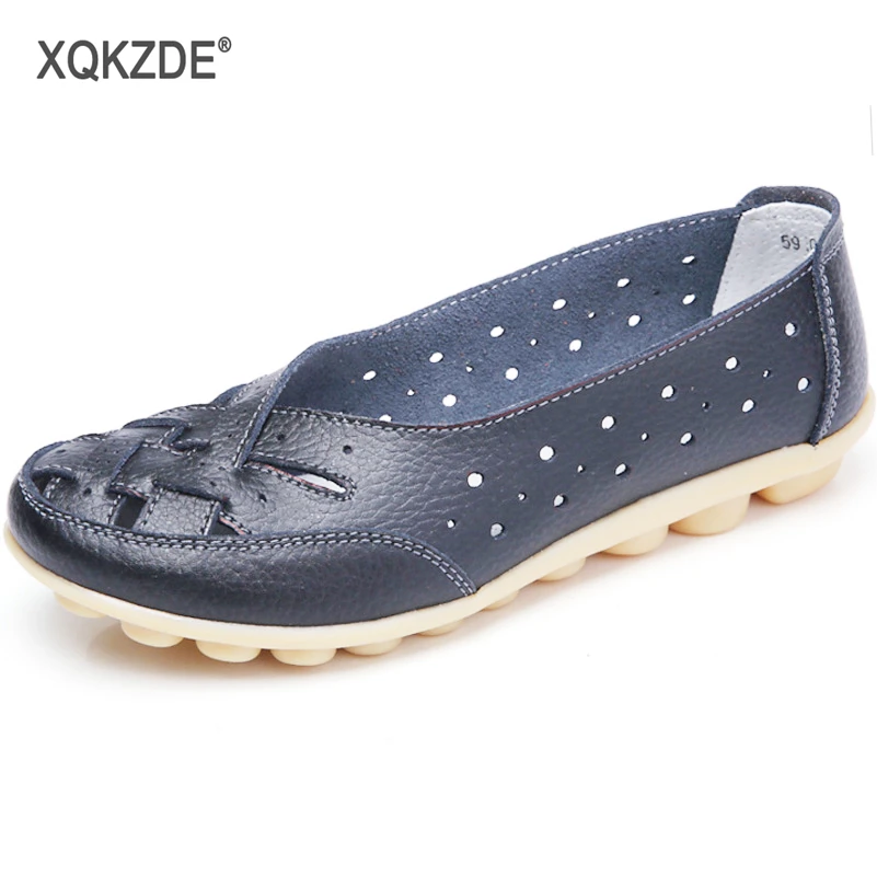 XQKZDE 2018 New Arrival Women Flat Shoes Hollow Loafer Ballerina Flats Casual Female Shoes Plus Size 44 AF40
