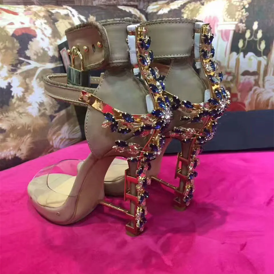 

2017 New Summer Tide Sandals Vintage Rome Chic Designer Crystal Sandals Ankle Lock Strap Woman Sandals Woman Slides Party Shoes