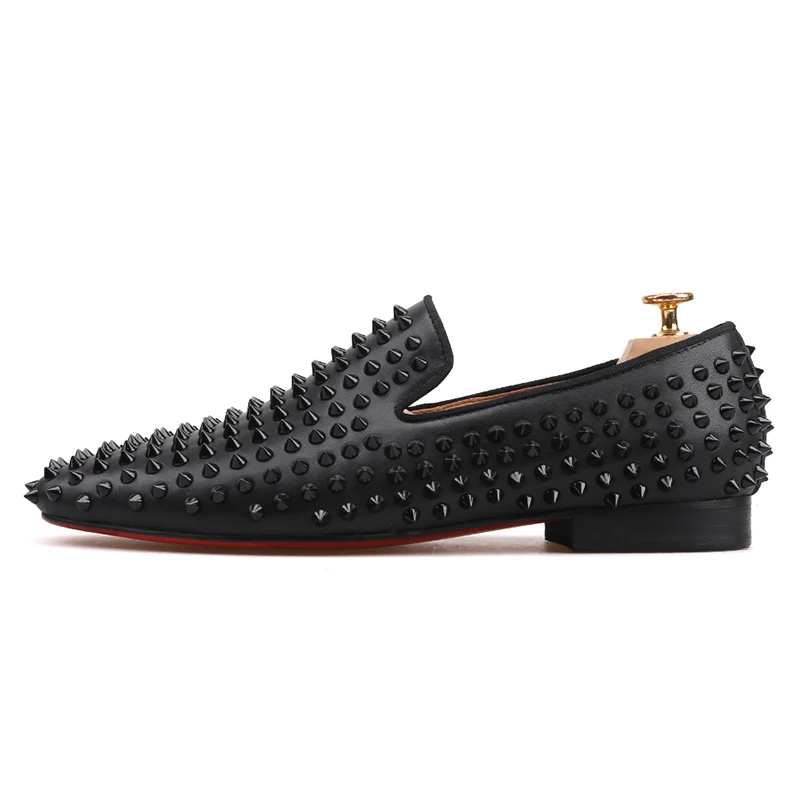 Piergitar/Новинка; Мужская обувь с шипами в виде одуванчиков; эта кожаная версия в тон черного цвета является шикарной основой как для работы, так и для работы