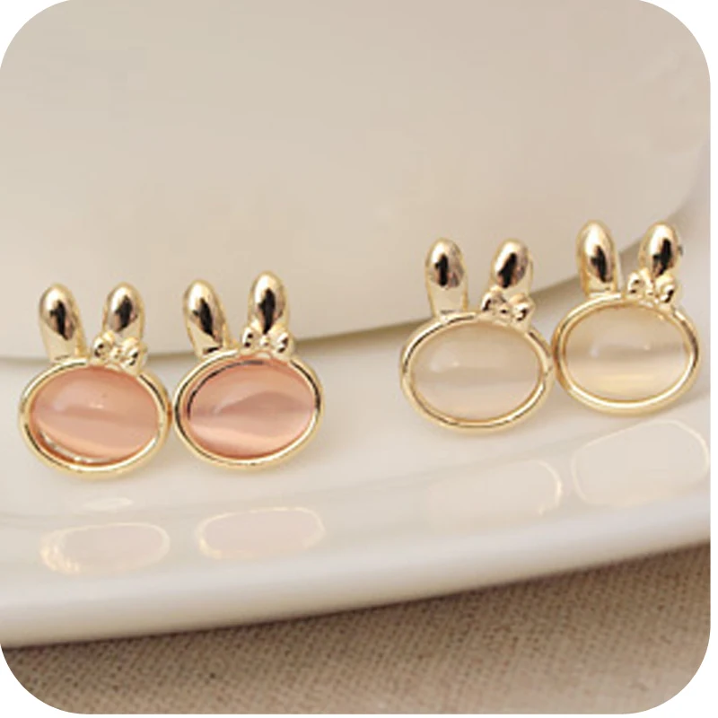 

OMH wholesale 12 pair off 48% = $0.31/pair EH18 moonstone rabbit stud earring fashion vintage earrings female 4g