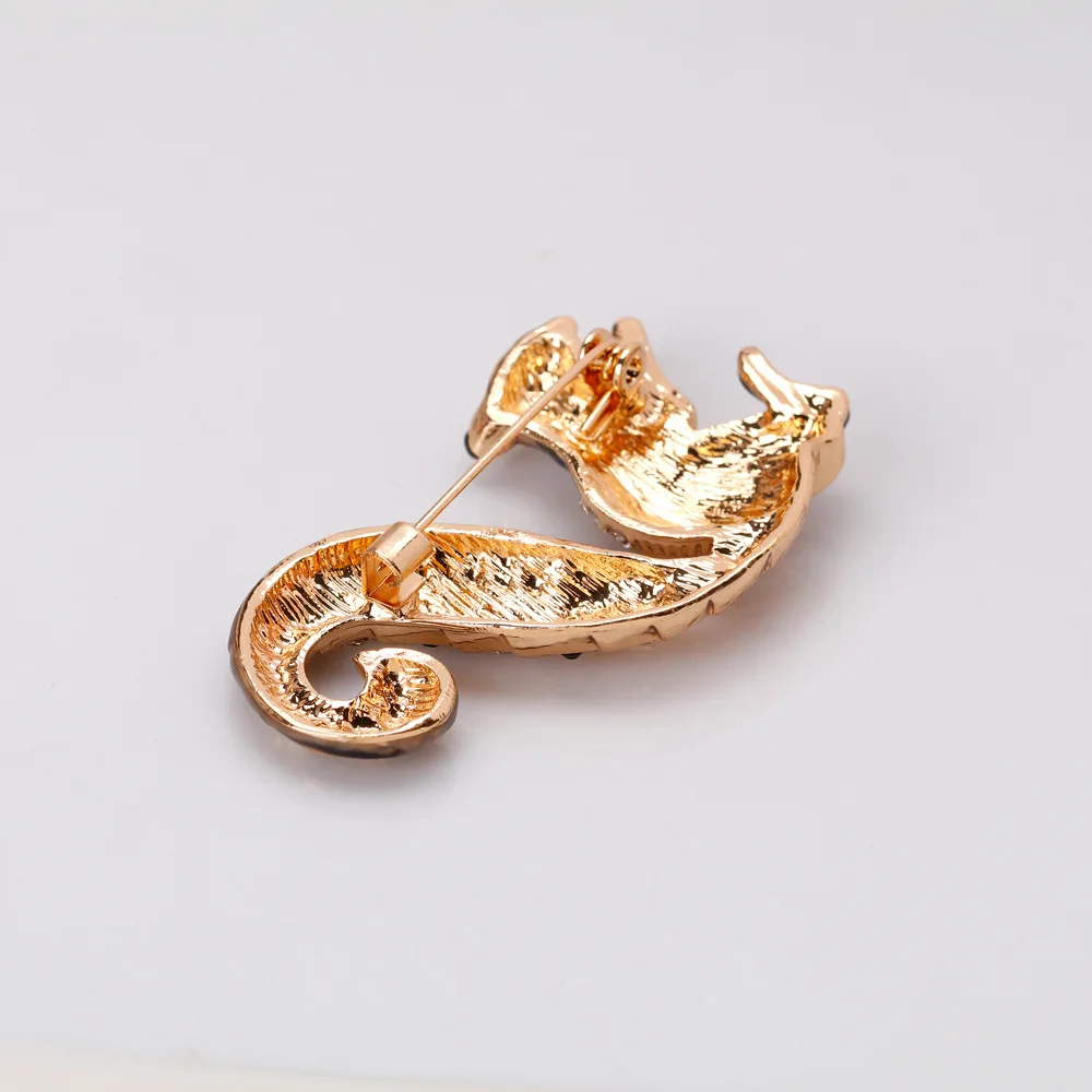 CHUKUI Trendy ]Rhinestone Animal Squirrel Brooch Pins Badges Brooches For Women Girls Banquet Party Gift (9)