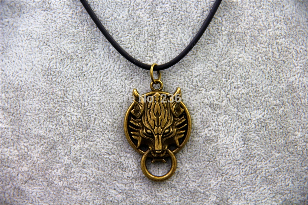 

ZRM 20pcs/lot Wholesale Fashion Jewelry Vintage Charm Final Fantasy Wolf Necklace For Men And Women