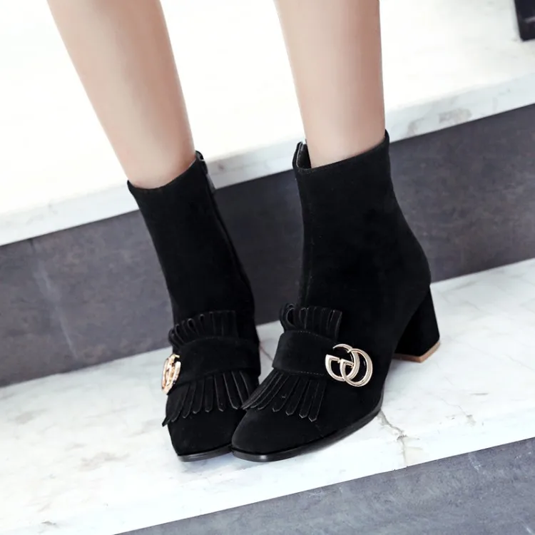 

Big Size 11 12 13 14 15 16 Ma'am Coarse heel Short boots Pure color Metal decoration boot barrel High heel boots