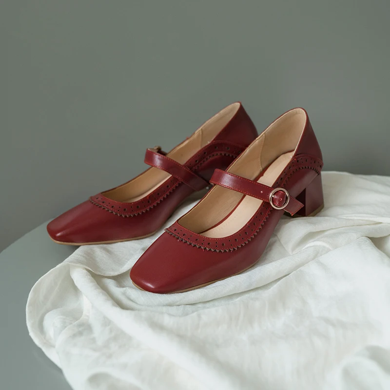 Женские удобные туфли из натуральной кожи на высоком толстом каблуке 5 см высококачественные туфли на высоком каблуке с резным узором туфли-лодочки mary jane с перекрестными ремешками