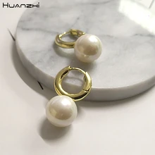 HUANZHI, простые, элегантные, винтажные, золотые, металлические, с жемчужной пряжкой, маленькие серьги-кольца для женщин, девушек, для свадебной вечеринки, ювелирное изделие, подарок