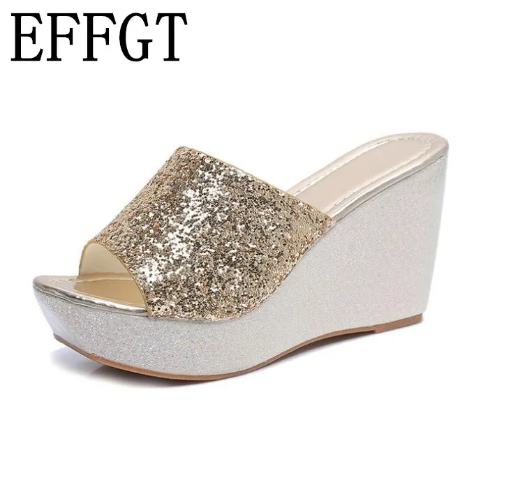 

EFFGT Women shoes Summer wedge slippers 2018 new fashion Women high heel sandals summer bowknot beach simple sweet Slipper