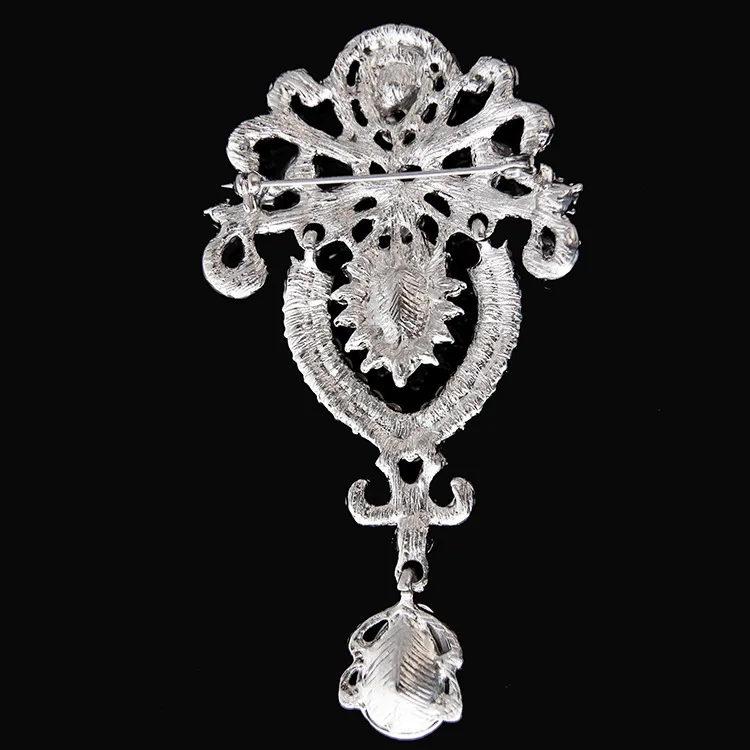 2239412191_1529135974