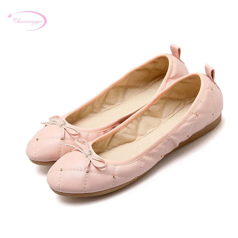 

Chainingyee sweet style comfortable round toe soft travel rollable shoes rivets slip-on beige black pink flat with women's shoes