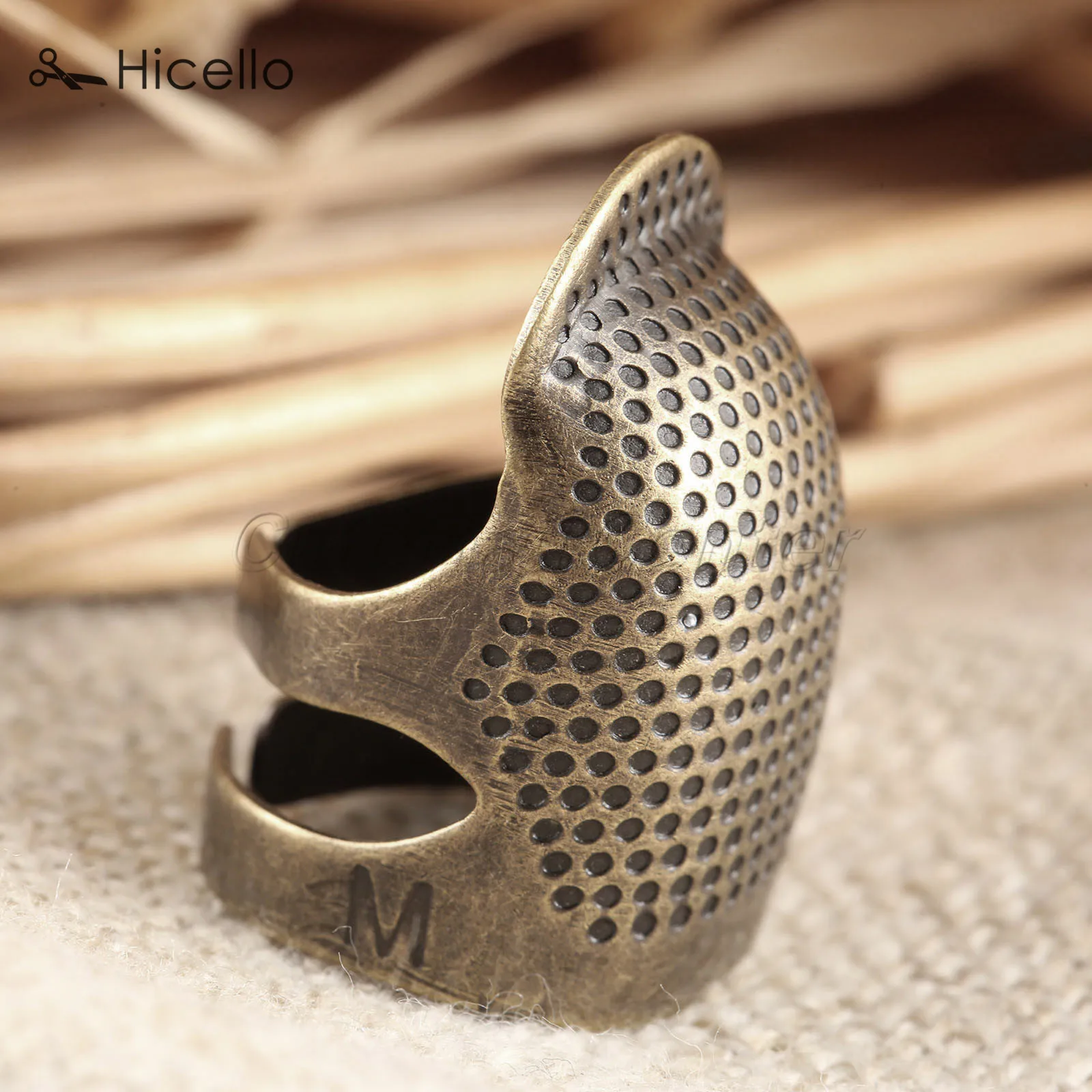 Кольцо для шитья Thimblec 2,3*1,5 см/2,5*1,7 см античные металлические латунные иглы защита для пальцев DIY Размер M/S Швейные аксессуары Hicello - Цвет: Middle 16-18mm
