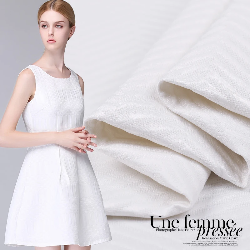 

Black and white jacquard fabric autumn and winter crisp fashion dress jacquard fabric wide jacquard brocade fabric cloth