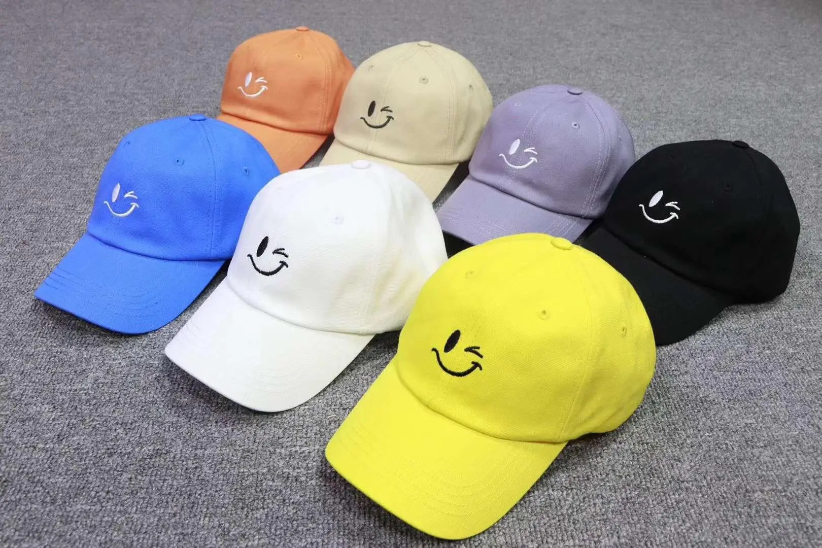 

Smile face Baseball Caps Women Men 1:1 High Quality Embroidery Hip Hop Fluorescent Baseball Smile face Cap