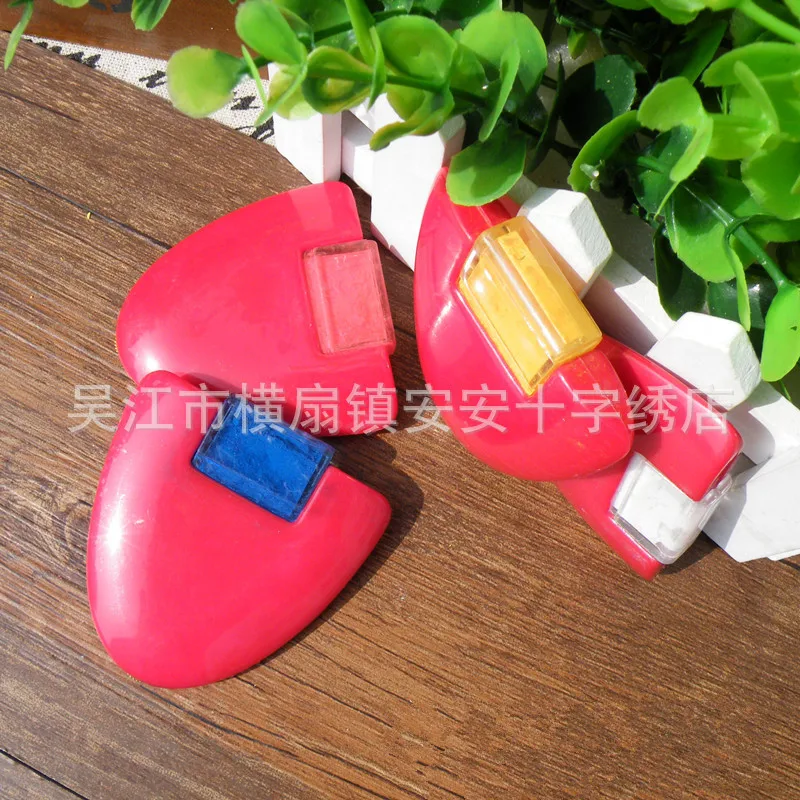 

1pc Chalk Wheel Fabric Marker Tailor's Chalk DIY Sewing Parts