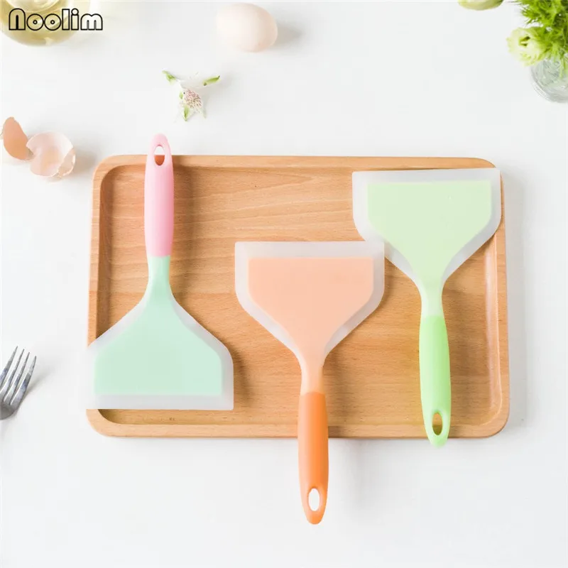 

NOOLIM 1pc Silica gel Japanese Pan Turners Temperature-resistant Silicone Spatula Kitchen Utensil