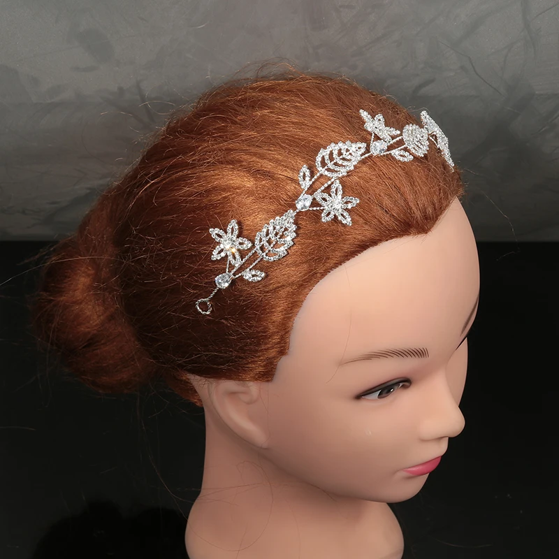 

Tiaras And Crowns HADIYANA New Fashion Hair Accessories Romantic Design Women Wedding Bridal Hair Jewelry BC5008 Haar Sieraden