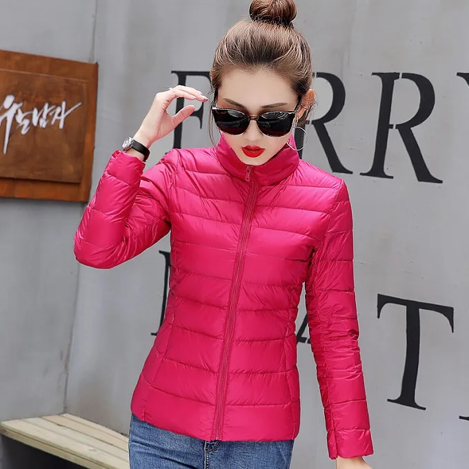 Женское осенне-зимнее теплое тонкое пальто, ультра-светильник, пуховик на утином пуху, Короткое женское пальто, тонкое однотонное пальто, портативная парка - Цвет: Rose Red