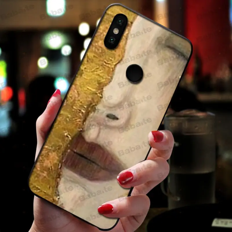 Kiss by Gustav Klimt Design